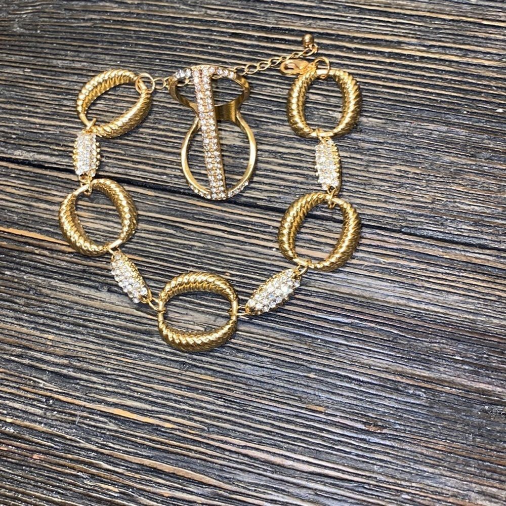 Bracelet and ring set